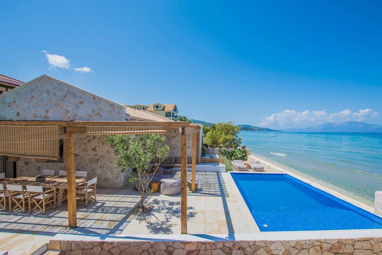 Niova Villa - Seafront, Private Pool And Ionian Sea Views, By Zantewize Alykes  Exterior photo